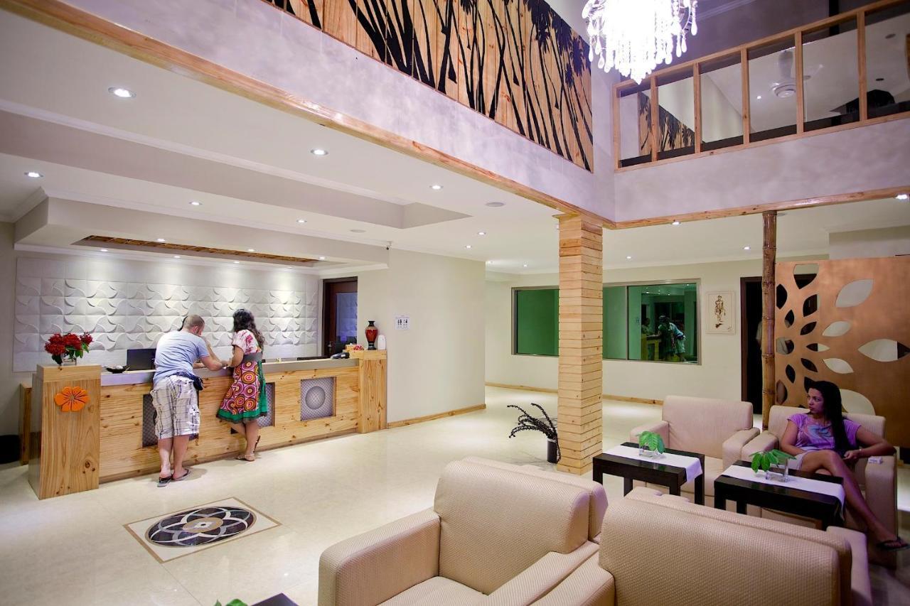 Kaani Beach Hotel At Maafushi Buitenkant foto