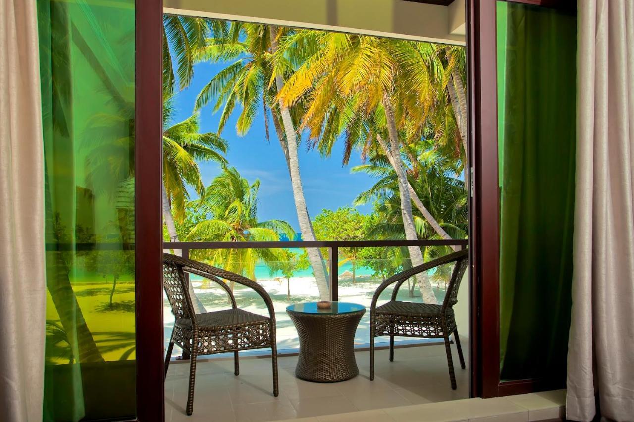 Kaani Beach Hotel At Maafushi Buitenkant foto